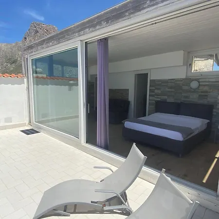 Attico Sul Mare Apartment