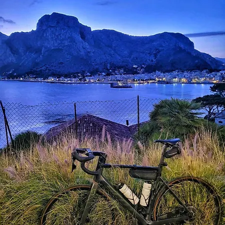 Attico Sul Mare - & Palerme