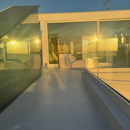 Attico Sul Mare - & *