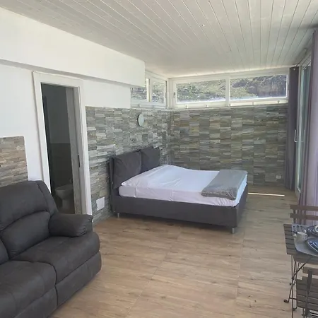Attico Sul Mare Apartment